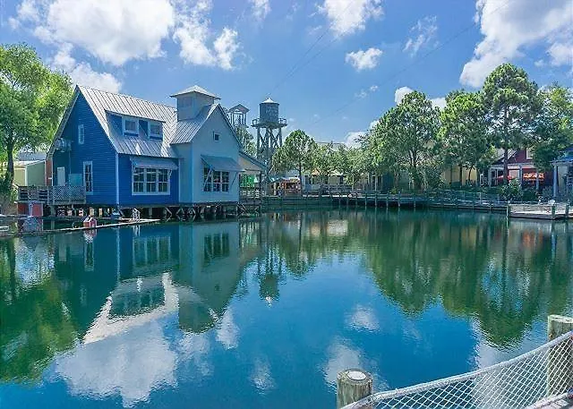 Villa Lago 1974 Destin Holiday home